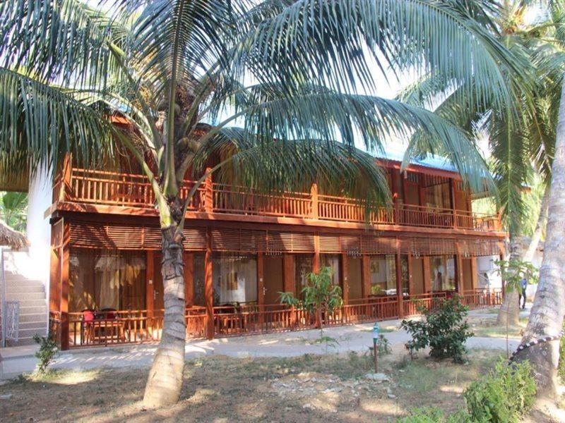 Pearl Park Beach Resort Lakshmanpur Eksteriør bilde